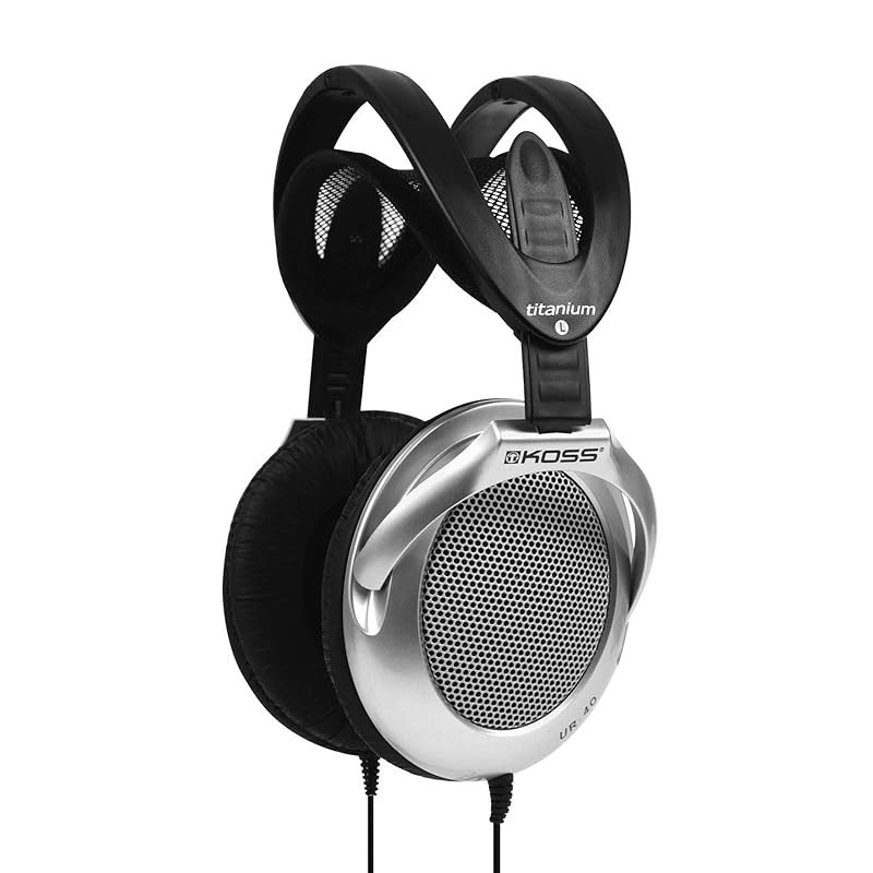 Koss UR40 Lightweight Over-Ear Stereo Headphones for iPod, iPhone, MP3 and Smartphone - Silver [Parallel Import]