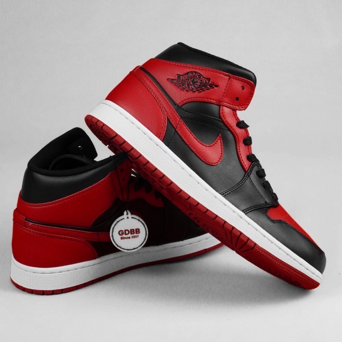 Nike Air Jordan 1 Mid Banned Bred 2020 Black Red White - 40