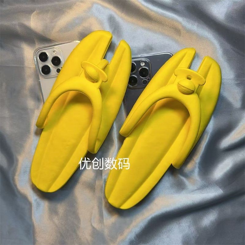 Iphone11 16ProMax แฟนเล่นตลกซื้อ Banana Flip-Flops เหมาะสําหรับ Apple 16Pro เคสโทรศัพท์ Apple 12 13 