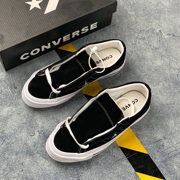 【COD】CONVERSE ONE STAR OX รองเท้าผ้าใบสีดำสำหรับผู้ชายและผู้หญิง  คลาสสิก