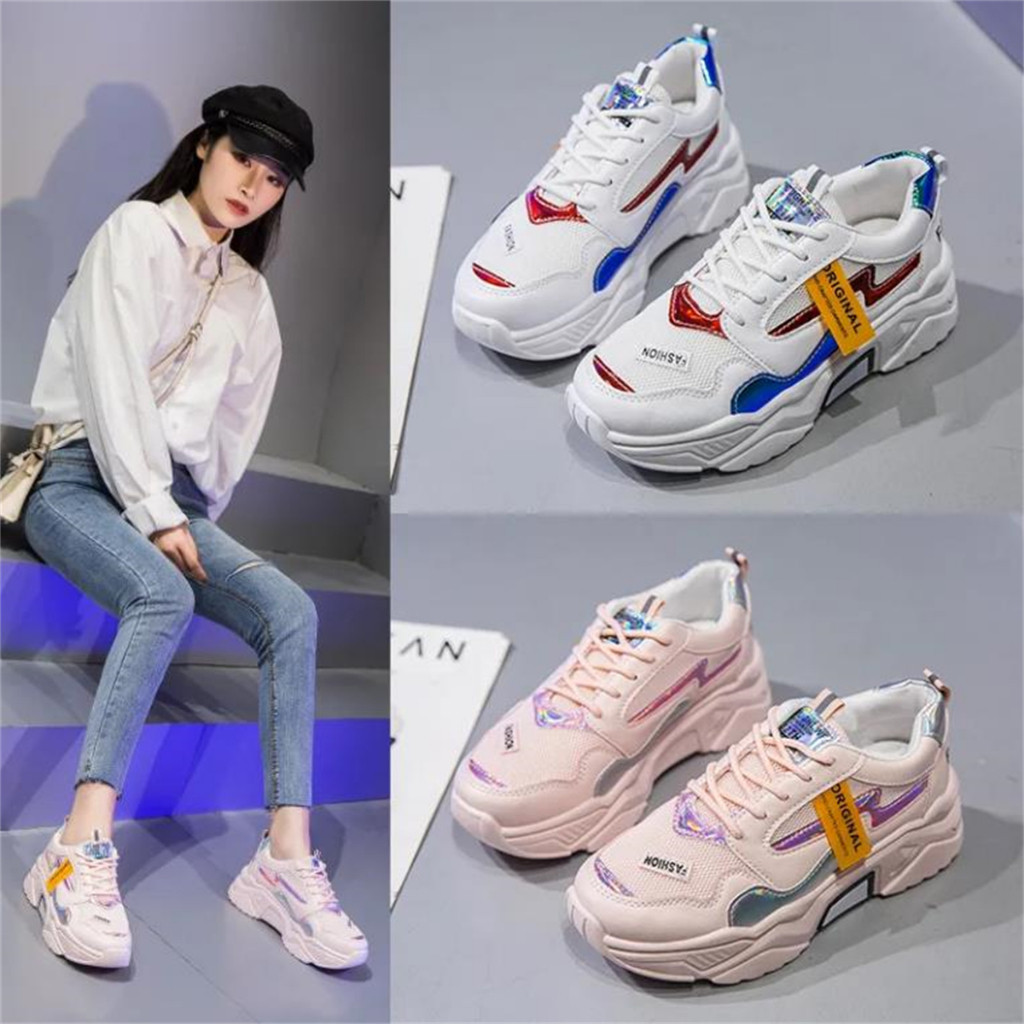 2024ใหม่ ดีไซน์เกาหลี รองเท้าผ้าใบส้นหนา สําหรับผู้หญิง เสริมส้น5 ซม. ขาว.สีดำ.สีชมพู มี3สีรองเท้าผู้หญิงน่ารักรองเท้าสต