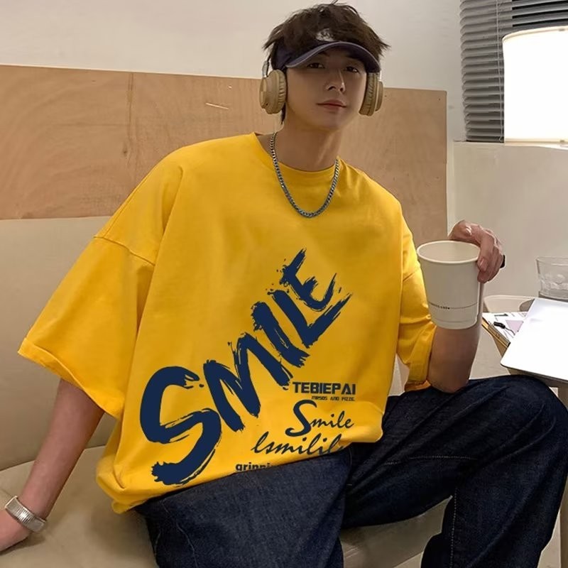 【M-8XL 】เสื้อยืด Oversize ลายตัวอักษร Smile สไตล์ฮิปฮอปสตรีท เสื้อแขนสั้นสุดฮิตสําหรับผู้ชายผู้หญิง