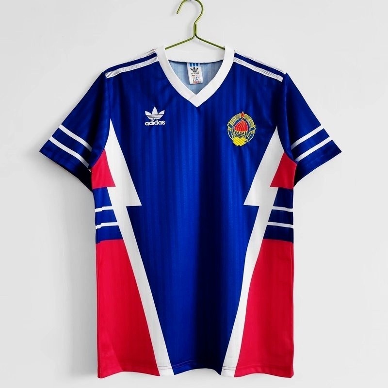 เสื้อกีฬาแขนสั้น ลายทีมชาติฟุตบอล Yugoslavia 1990 ชุดเหย้า คุณภาพสูง สไตล์เรโทร สําหรับผู้ชาย
