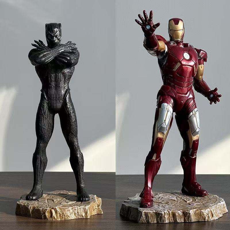 Marvel Anime Film Merchandise Statue Iron Black Panther GK Figure Model Trendy Desktop Ornament Obit