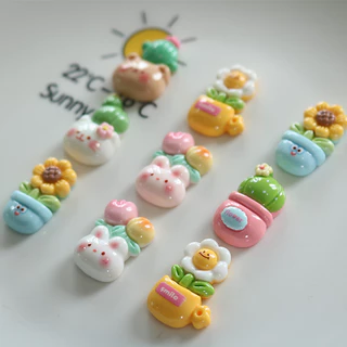 เครื่องประดับ พวงกุญแจ จี้รูปดอกไม้ กระบองเพชร ดอกทานตะวัน แวววาว DIY สําหรับตกแต่งตู้เย็น