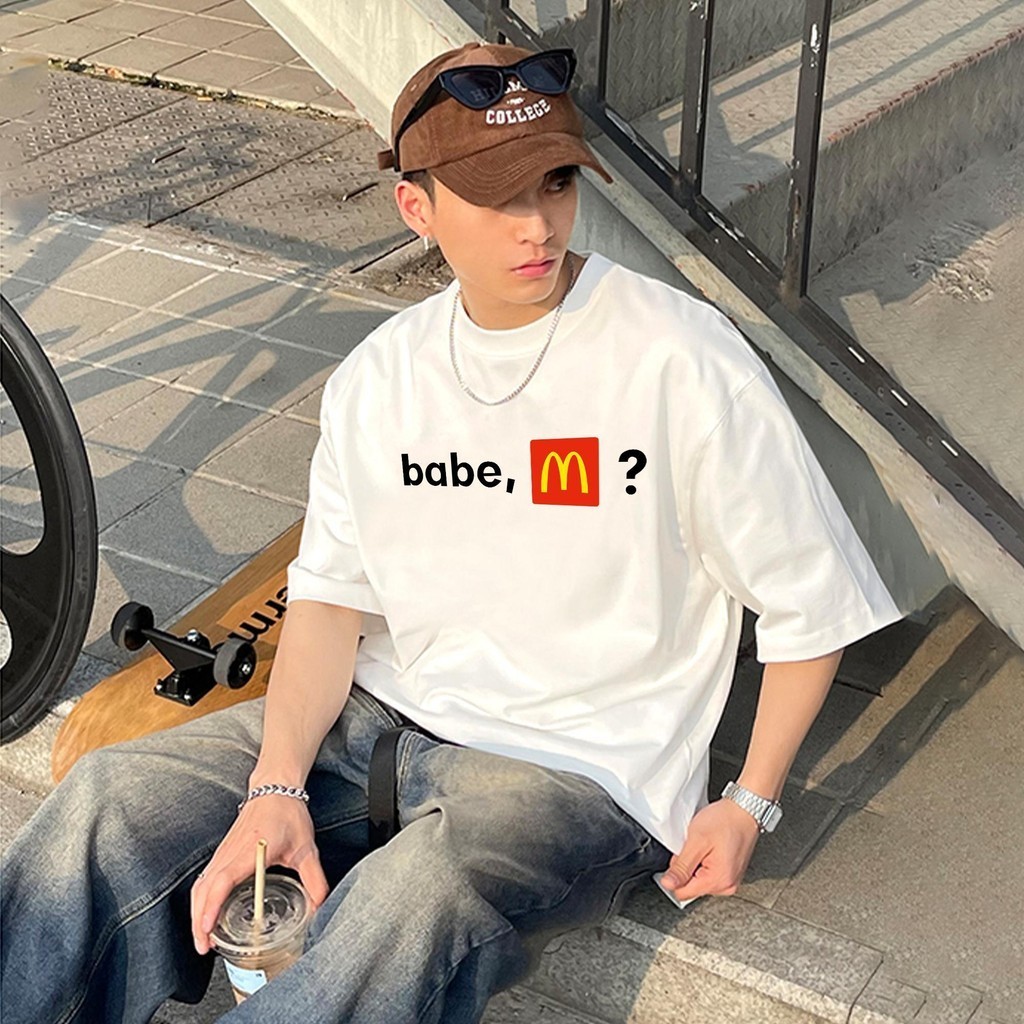 Basi เสื้อยืด ผ้าฝ้าย ไม่ยืดไม่ย้วย โอเวอร์ไซส์ ลาย "BABE,M?" เสื้อยืดคอกลอมชายหญิงแบบนิ่มใส่สบาย สไตล์เกาหลี มินิมอล