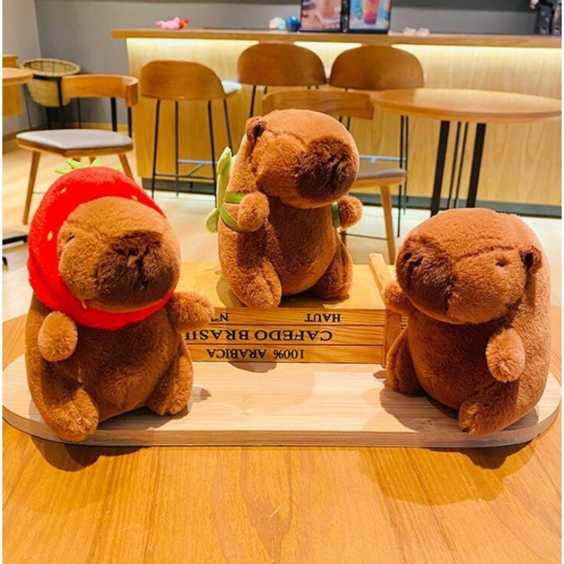 Kawaii Capybara พวงกุญแจ จี้ตุ๊กตา คาปิบาราจําลอง ตุ๊กตาอะนิเมะ น่ารัก ขนปุย ของเล่น ตุ๊กตายัดไส้ กระเป๋า จี้ ของขวัญวันเกิด
