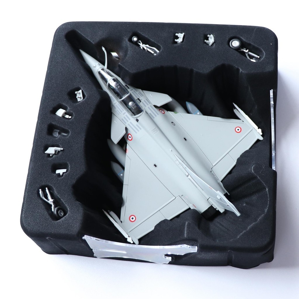 [unjitsh] โมเดลเครื่องบินรบ โลหะผสม 1/72 Rafale และขาตั้ง Diecast