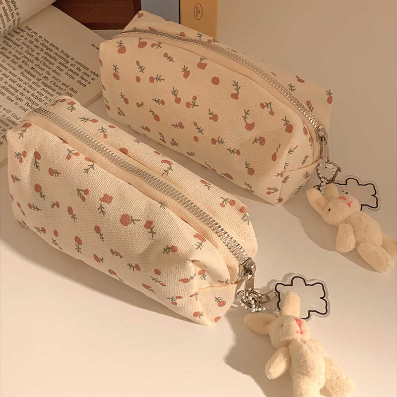 เรียบง่ายสีแดงดอกไม้ขนาดเล็กกรณีดินสอน่ารักความจุขนาดใหญ่ครีมกล่องดินสอมัลติฟังก์ชั่นักเรียนรายการถุงเก็บกระเป๋าแต่งหน้า