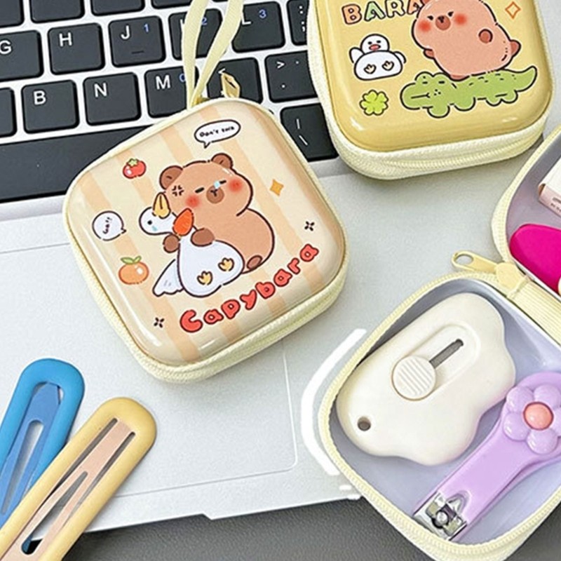 Fine Capybara Patterned Tin Coin Wallet Strong และหูฟังป้องกันคอนเทนเนอร์สําหรับพกพาทุกวันขนาดเล็ก I
