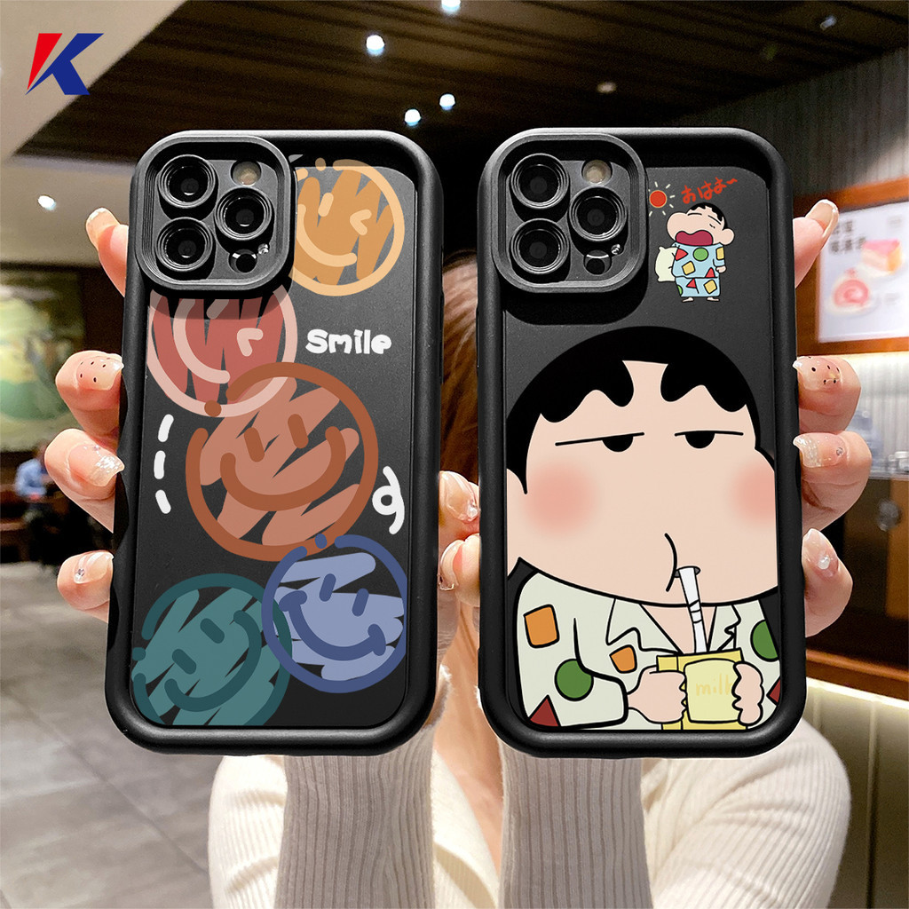 เคสโทรศัพท์มือถือแบบนิ่ม ลายการ์ตูนชินจัง กราฟฟิตี้หน้ายิ้ม สําหรับ Samsung A12 A15 A54 A14 A03 A11 A52 A50 A10s A34 A10 A04 A20s A51 A53 A24 A23 A52S A05 A31 A21s A30 A33 A32 A04E A03S A05S A20 A22 A13 A50S A04S A02S A30S M12 M32 A25