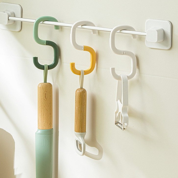 ตะขอแขวนพลาสติกรูปตัว S ตะขอพลาสติก ที่แขวนของอเนกประสงค์ สําหรับแขวนเสื้อผ้า กุญแจ กระเป๋า  พร้อมส่งในไทย✔️ถูกที่สุด✔️