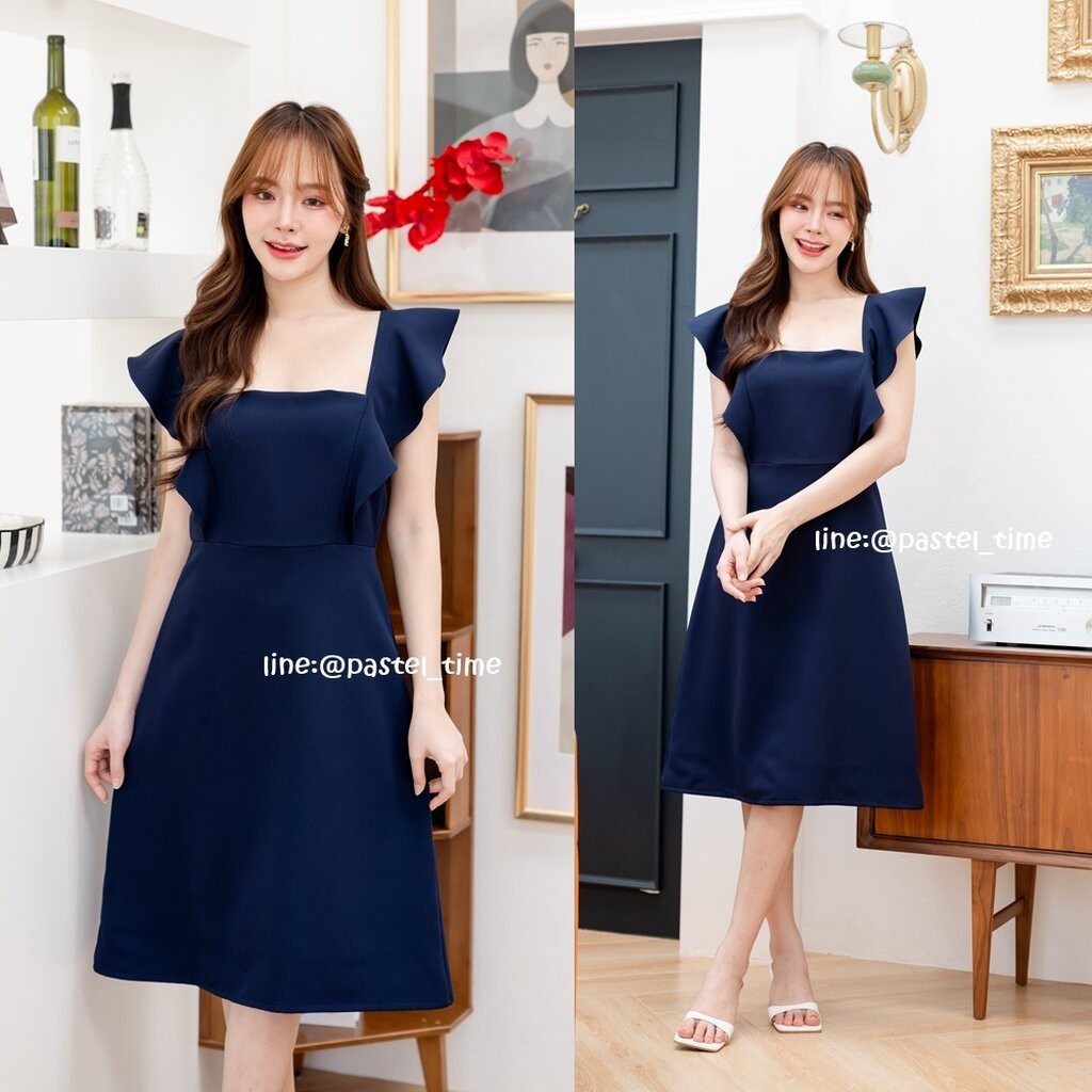 Rika Ruffle Dress : สีกรม