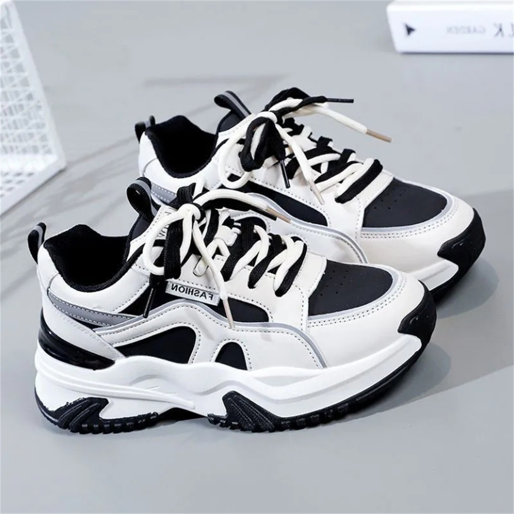 COOL SHOES NEW2025 Q121 รองเท้าผ้าใบผู้หญิง รองเท้าArgan เสริมส้น5 ซม จัดส่งภายใน 24 ชั่วโมง