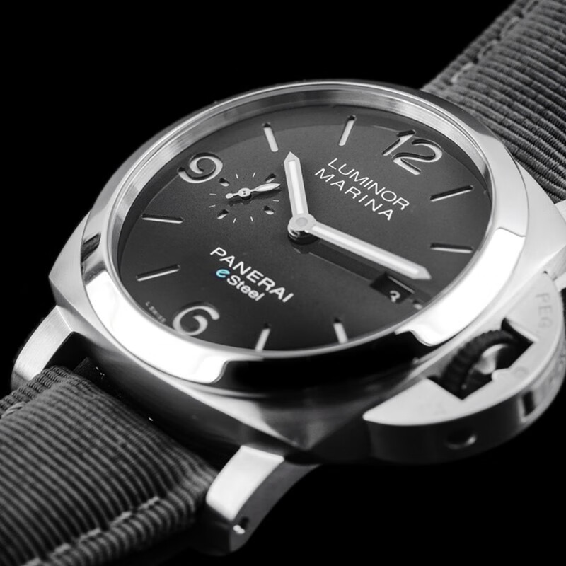 Panerai panerai Series PAM01358 นาฬิกาข้อมืออัตโนมัติ เส้นผ่าศูนย์กลาง 44 มม. สําหรับผู้ชาย