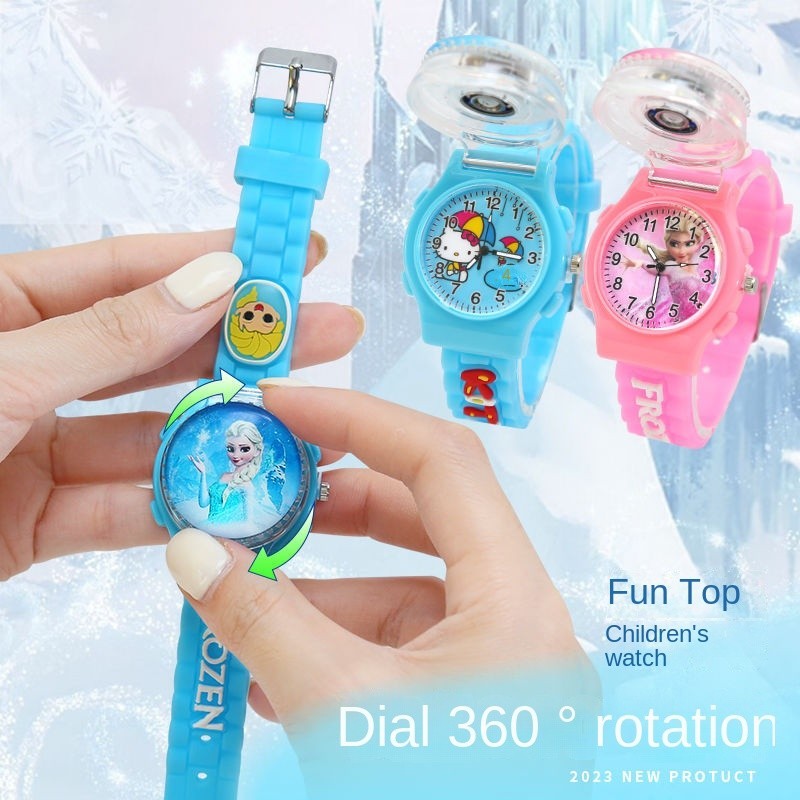 2-8 ขวบ นาฬิกาเด็กหมุน Frozen Princess Elsa Ultraman kuromi melody Cinnamoroll นาฬิกาสําหรับสาวการ์ตูนปริศนานาฬิกาอิเล็กทรอนิกส์น่ารักพร้อมไฟแฟลช