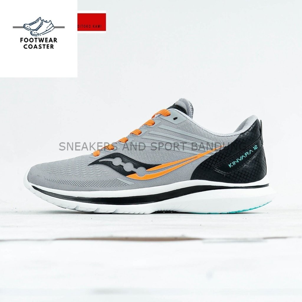 รองเท้าผ้าใบและ SPORT Bandung 50% รองเท้ากีฬาล่าสุดสําหรับผู้ชาย SAUCONY KINVARA 12 รองเท้าผ้าใบอินเ