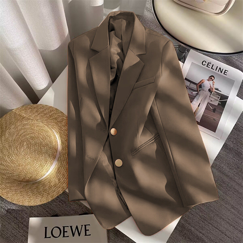 Women's suit jacket New Spring and Autumn short style suit jacket Korean version metal button croppe