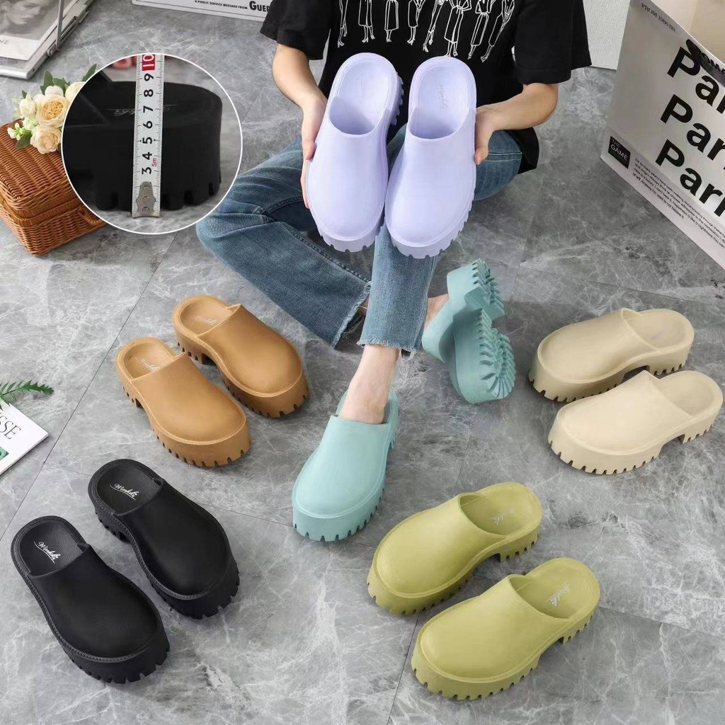 Nice 2 feet u พร้อมส่งในไทย230 ใหม่รองเท้าเปิดส้นสไตล์น้องจี เกาหลีเกาใจสุด พื้นสูง6ซม วัสดุอีวีเอ รองเท้าแฟชั่นผู้หญิง
