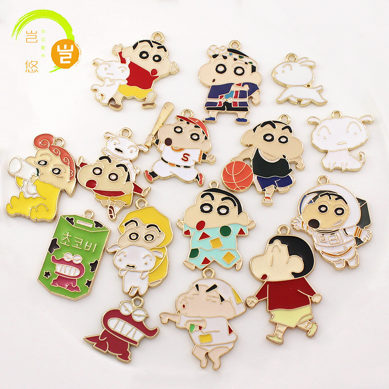 2 ชิ้น/ล็อตการ์ตูน Crayon Shin-chan สุนัขเคลือบจี้ DIY เครื่องประดับอุปกรณ์เสริม Charms สําหรับผู้หญิง, Key Chain/ต่างหู/สร้อยคอจี้ทําด้วยมือ DIY เครื่องประดับ 141