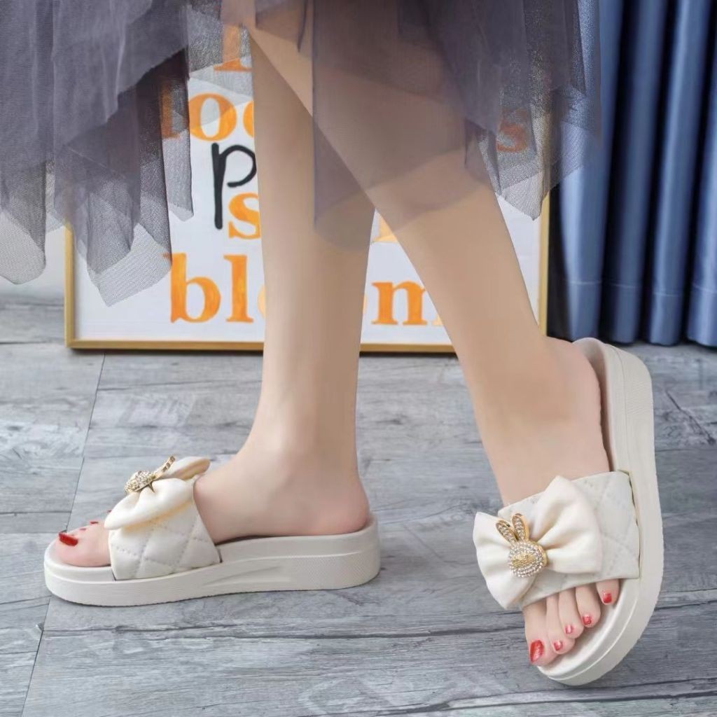 11.11 PUNCAK RUMAH168 SF37 ssndal รองเท้าแตะส้นเตารีดของผู้หญิงพร้อมริบบิ้นกระต่าย