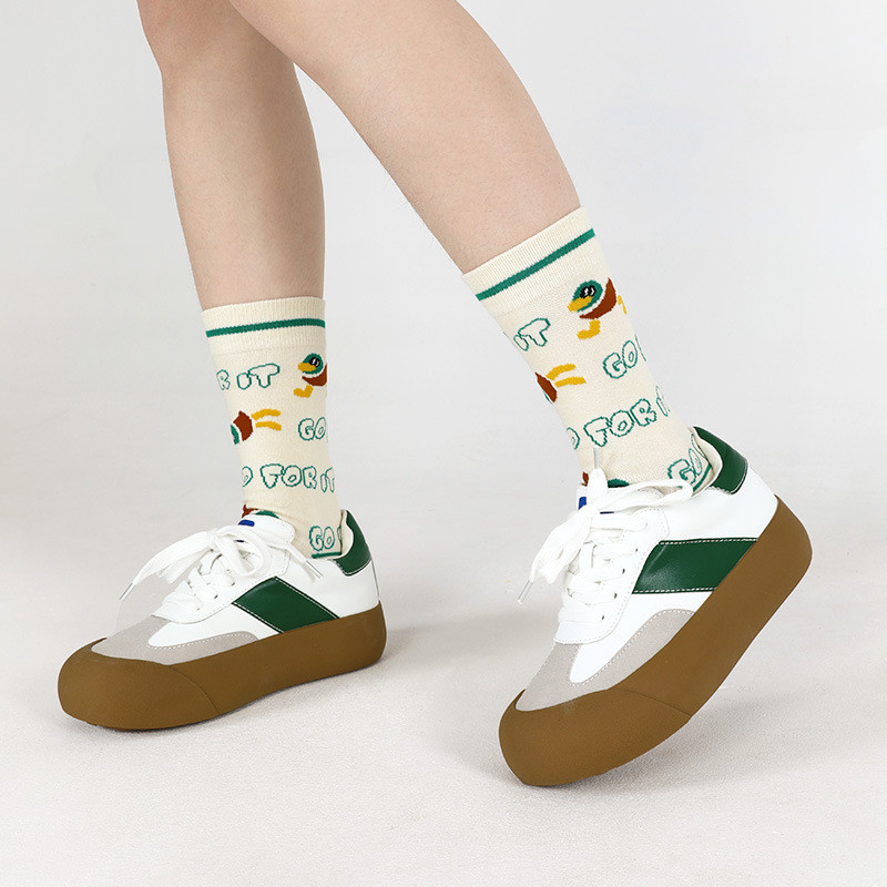 ถุงเท้าข้อกลาง ลายตุ๊กตาเป็ดหน้ายิ้ม สไตล์เกาหลี เหมาะกับฤดูใบไม้ผลิ สําหรับผู้หญิง - รูปที่ 3