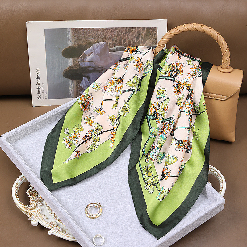 ผ้าพันคอ ทรงสี่เหลี่ยม ขนาดเล็ก แบบบาง เข้ากับทุกการแต่งกาย สไตล์เกาหลี 70x70