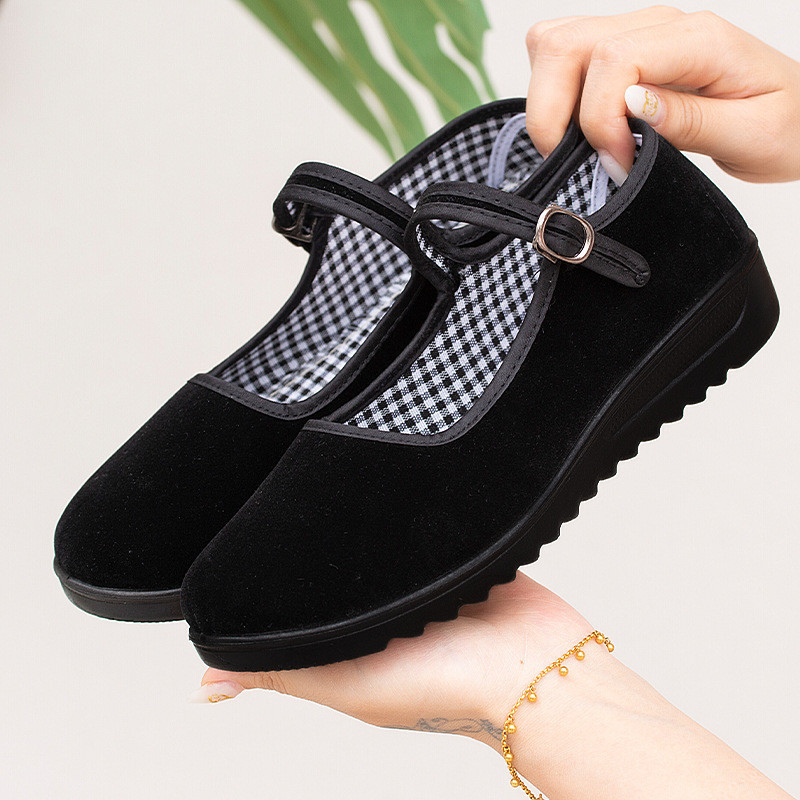 รองเท้าผ้าพื้นนุ่มลำลอง ระบายอากาศได้ดี กันลื่น สวมใส่สบาย