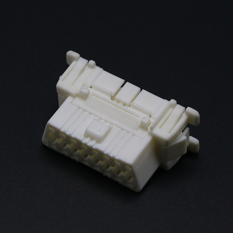 Dj7163-1.8-11/21 เหมาะสําหรับปลั๊กที่นั่งวินิจฉัยยานยนต์/OBD Interface Sheath ในประเทศ 179631-1