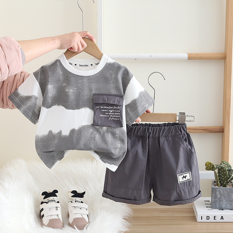 สไตล์บาง พี เสื้อสวมหัว ฤดูร้อนใหม่ชายเย็บปะติดปะต่อกันกระเป๋าลูกเรือคอสไตล์หลวมสบายๆแขนสั้นพิมพ์ตัวอักษรเสื้อยืดท็อปส์