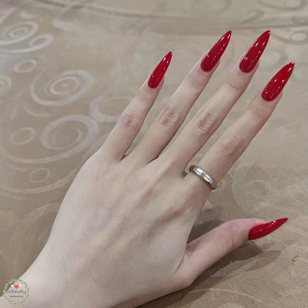 BLNAIL ล็บปลอม เล็บปลอม หัวแหลม สีแดงมันวาว ติดทนนาน วัสดุที่ปลอดภัย กันน้ํา