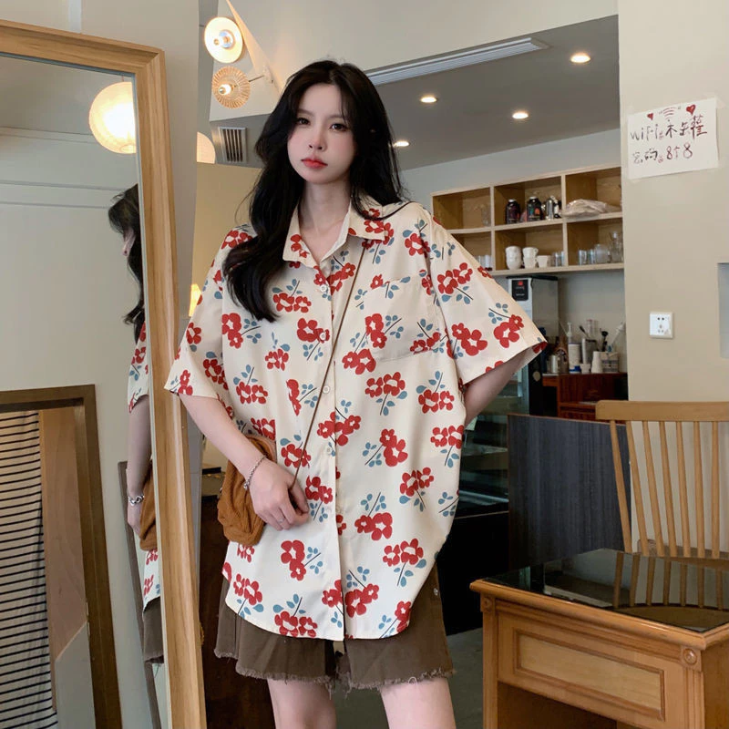 Veewink เสื้อเชิ้ตฮาวายผู้หญิง ลายดอกไม้สีแดง แขนสั้น thumbnail 10