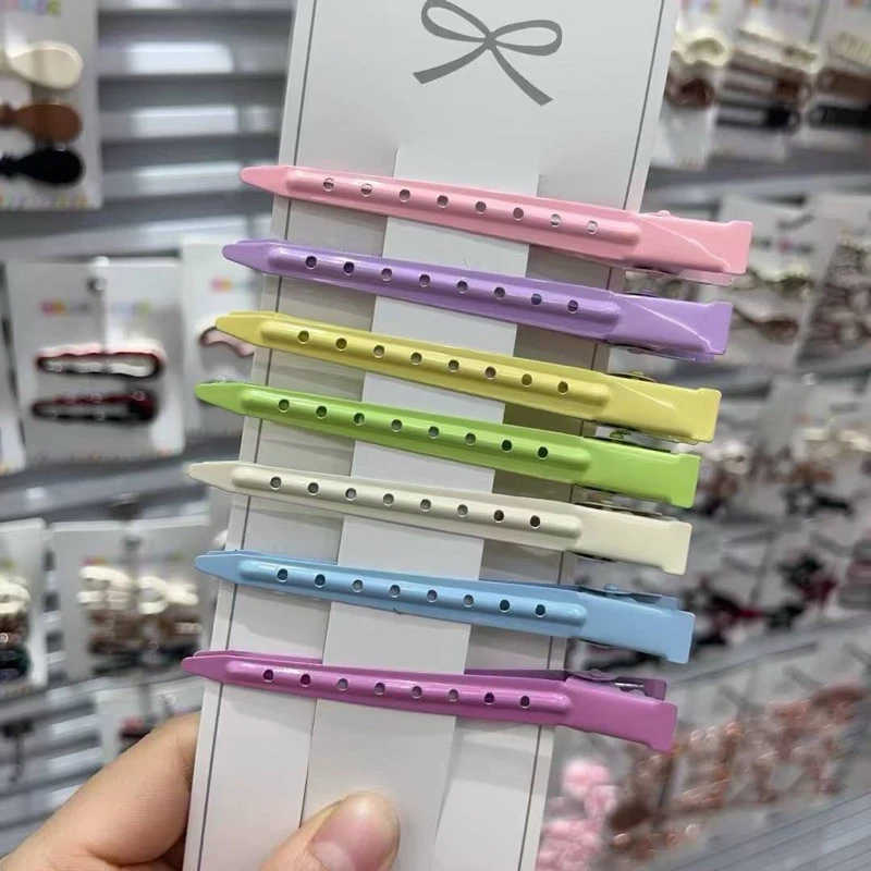 O1193 ❤️1 บาท กิ๊บปากเป็ดติดผม สีเงินโลหะ ช่วยเก็บไรผม สไตล์เกาหลีเรียบง่าย นักเรียนสำหรับผู้หญิง ราคาต่อชิ้น