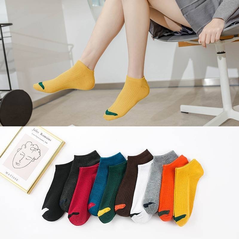 HOME818 [ ซื้อ 1 คู่ แถม 1 คู่ ] ถุงเท้าสั้น ถุงเท้าแฟชั่น C1 (ราคา2คู่) ไม่สามารถเลือกสีได้ คุ้มมากกกก
