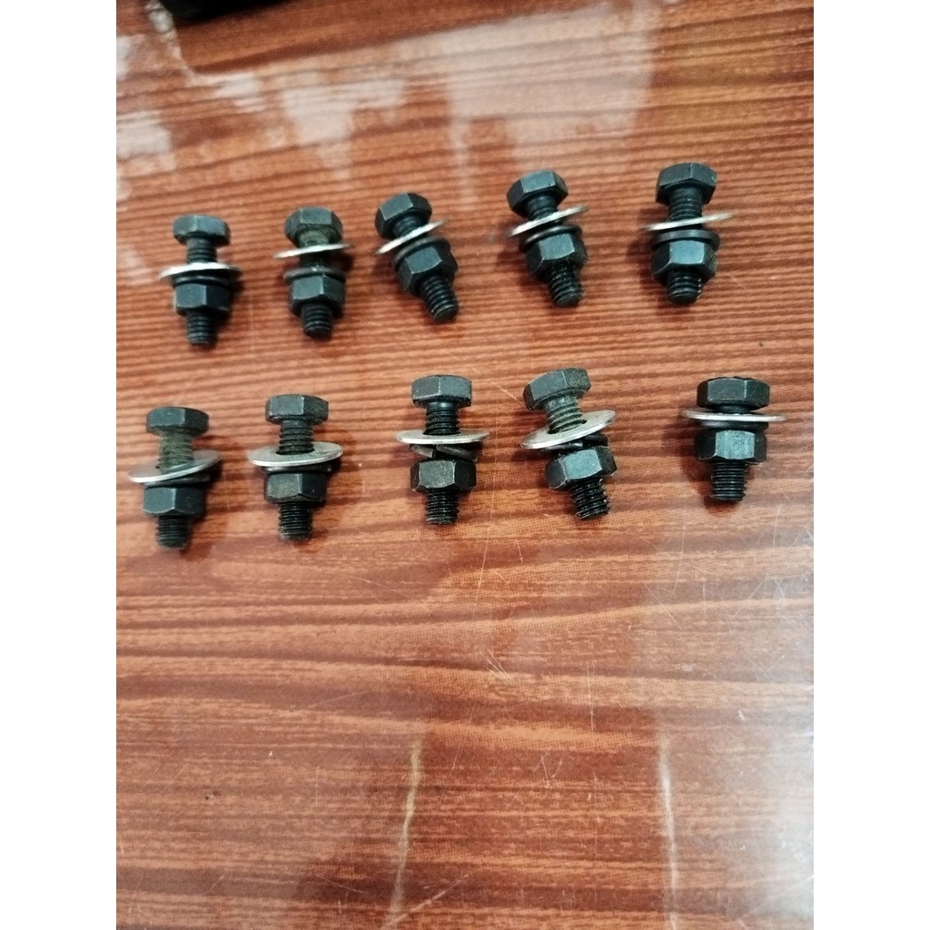 น็อตดำ น็อต M6*20 เกรด8.8 พร้อมแหวนสปริง แหวนอีแปะ แพ็ค10ชุด
