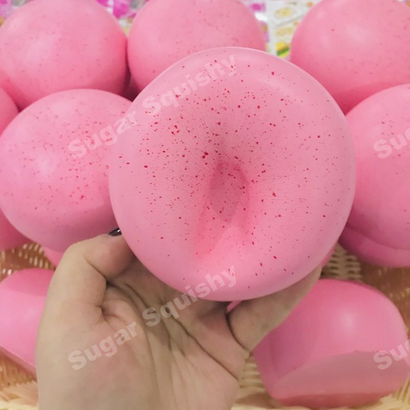 ของเล่นบีบสกุชชี่ รูปซาลาเปา สีชมพู บีบคลายเครียด