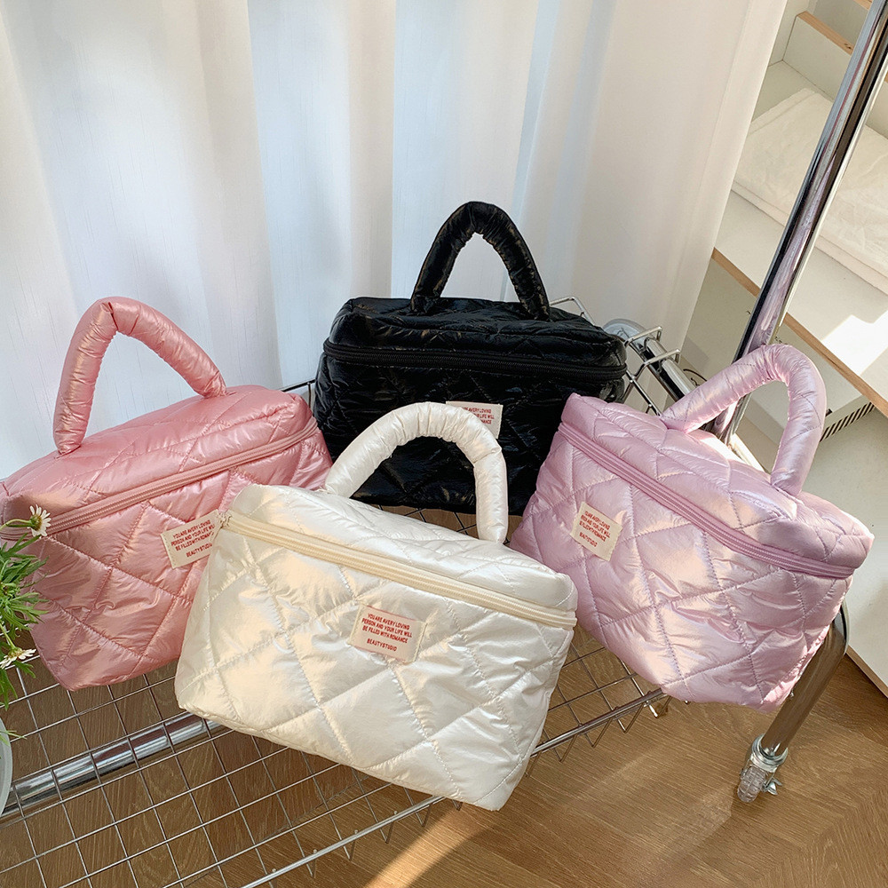 Niche Lingge กระเป๋าเครื่องสําอาง ประดับไข่มุก คุณภาพสูง สําหรับเด็กผู้หญิง เหมาะกับการพกพาเดินทาง