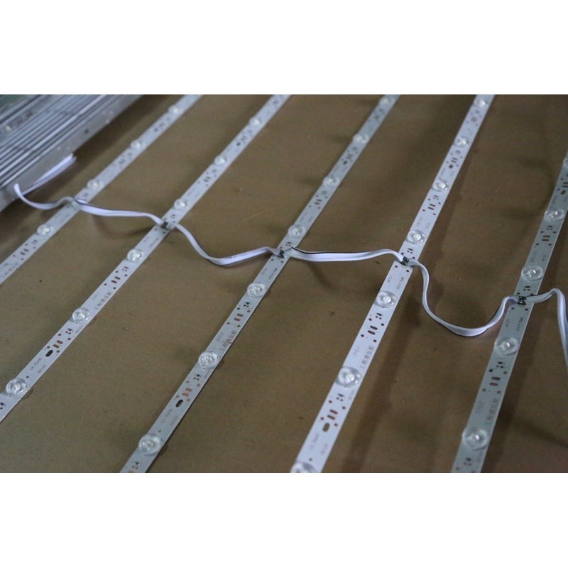 เส้นไฟLED ตู้ไฟ กลล่องไฟ LED SMD 3030  100cm ราคาต่อ1เส้น100CM ไฟ12ดวง แถบไฟเส้นอลูมิเนียมไฟติดตู้โชว์LED  ไฟตู้ไฟ
