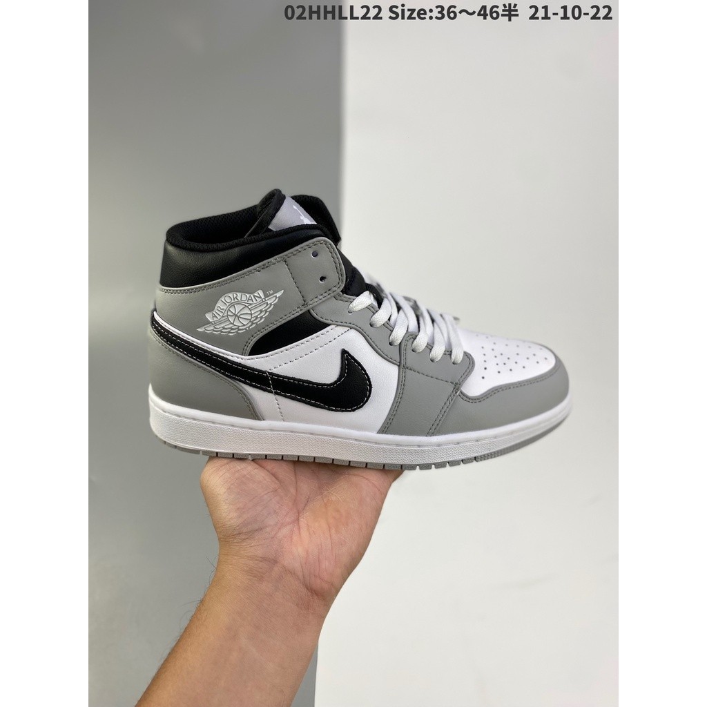 Nike [Premium] Air Jordan 1 AJ1 Mid "Light Smoke Grey" Casual High Top Sneakers KVWM