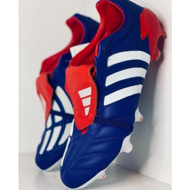 ขายรองเท้าฟุตบอล Adidas Predator Mania กีฬา