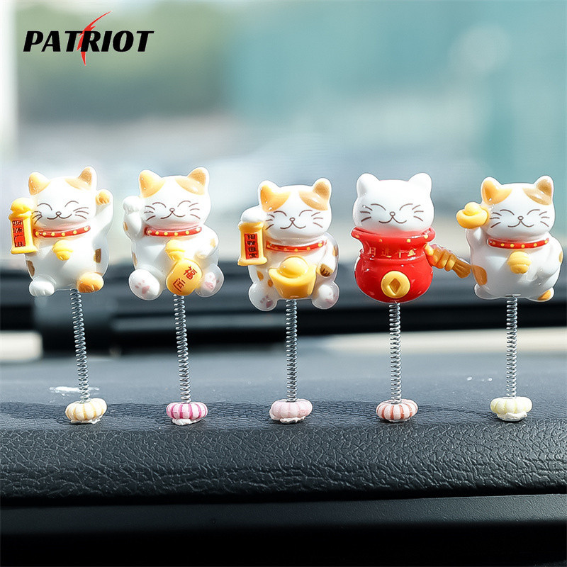 ตุ๊กตาการ์ตูนแมวเขย่าหัว ตกแต่งคอนโซลรถยนต์ พวงมาลัย กระจกมองหลัง 5 ชิ้น