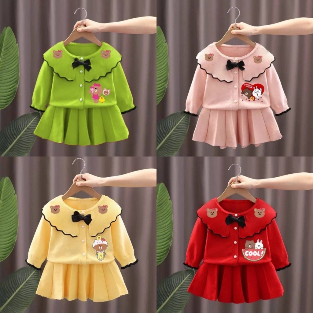 ชุดลูกสาวแฟชั่นน่ารักสไตล์เกาหลี ชุดเซ็ต2ชิ้น ของพร้อมส่ง มี 4 สี ชมพู,แดง,เหลือง,เขียว ไซส์ S,M,L รหัสTT1