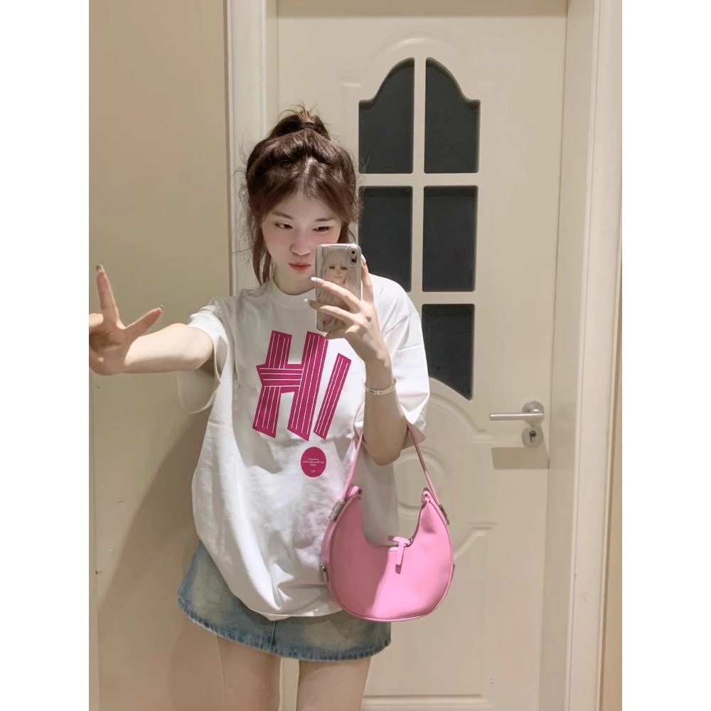 （พร้อมส่งจากกทม มาถึงใน 2วัน）เสื้อยืดยอดฮิตสไตล์ญี่ปุ่นและเกาหลี ลายการ์ตูน ใส่สบาย เสื้อเชิ้ตลำลอง oversize