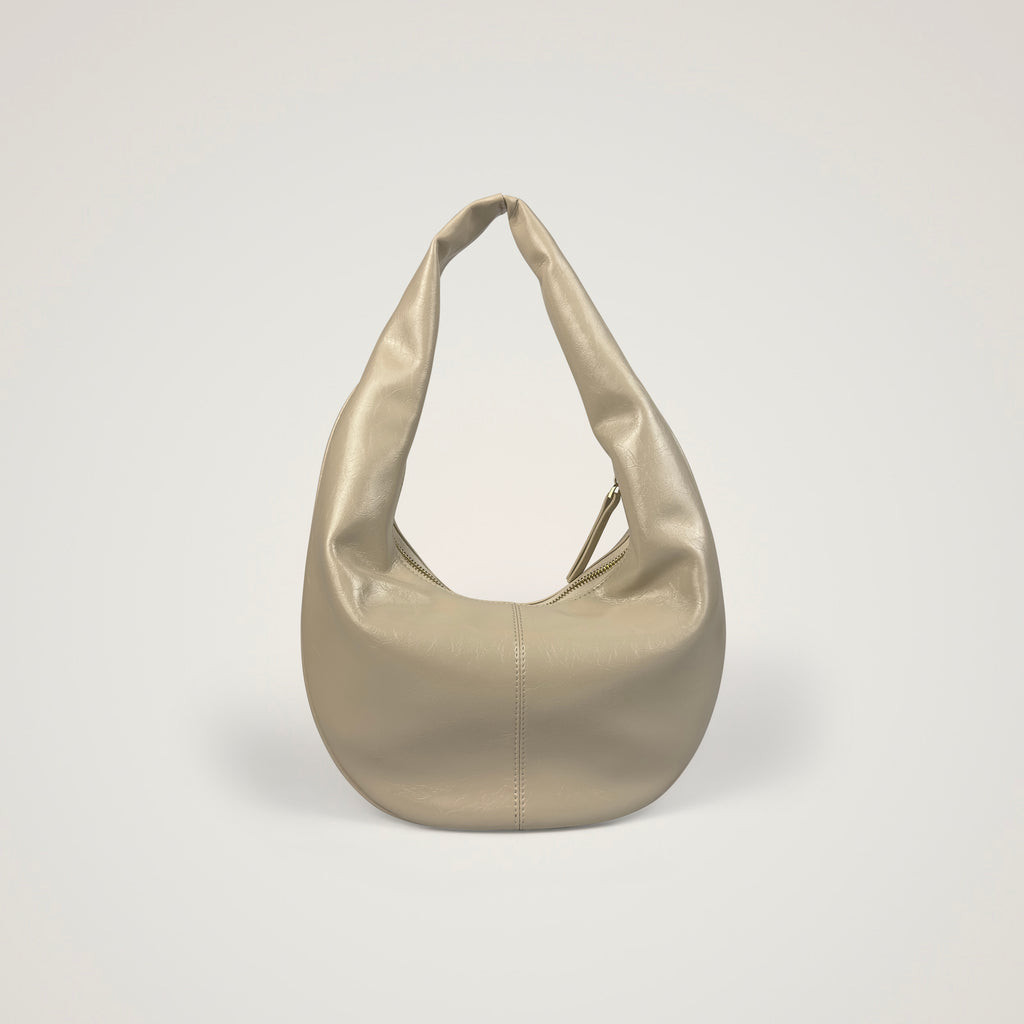Over the Shoulder Bag กระเป๋าแฟชั่นหญิง กระเป๋าหนังเงาหนังแท้ สะพายข้าง ชิค
