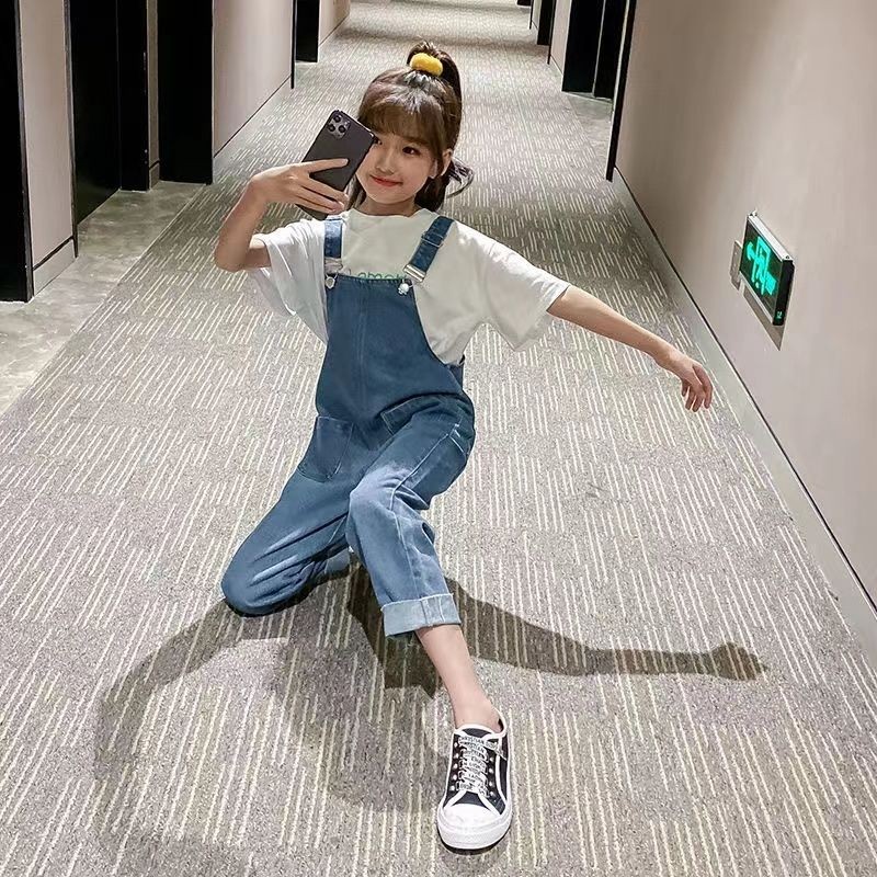 ชุดเอี๊ยมกางเกงยีนขายาว ทรงหลวม ขนาดใหญ่ สําหรับเด็กผู้หญิง อายุ 120-170 ปี มี 4 ช่อง