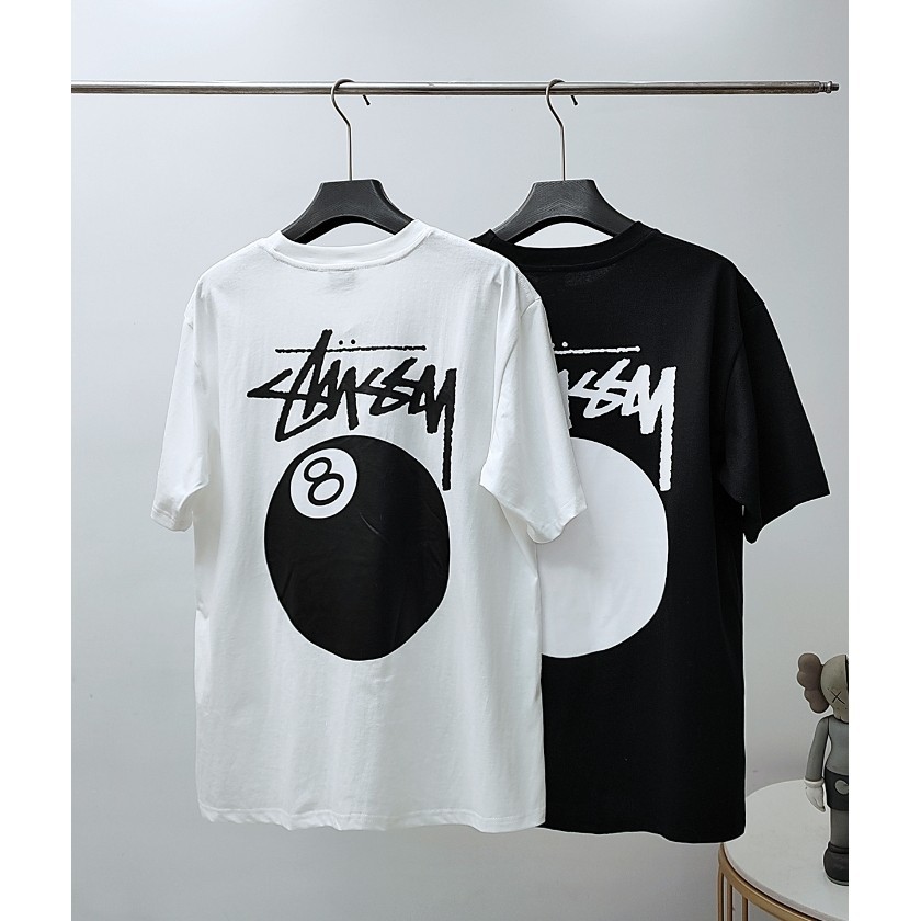 ใหม่ เสื้อยืดลําลอง แขนสั้น พิมพ์ลาย 8-ball series STU ทรงหลวม สีดํา แฟชั่นสําหรับผู้ชาย และผู้หญิง