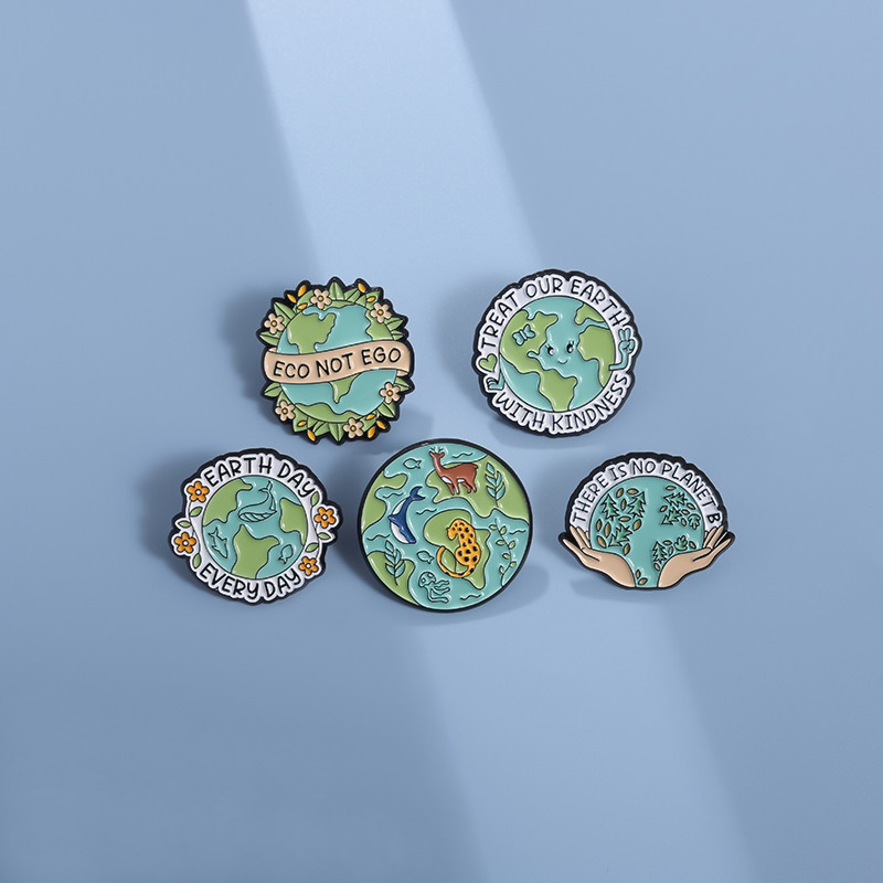 เข็มกลัด รูป Eco Not Ego Earth Enamel Pins Earth Day เป็นมิตรกับสิ่งแวดล้อม เครื่องประดับ สําหรับเพื่อน