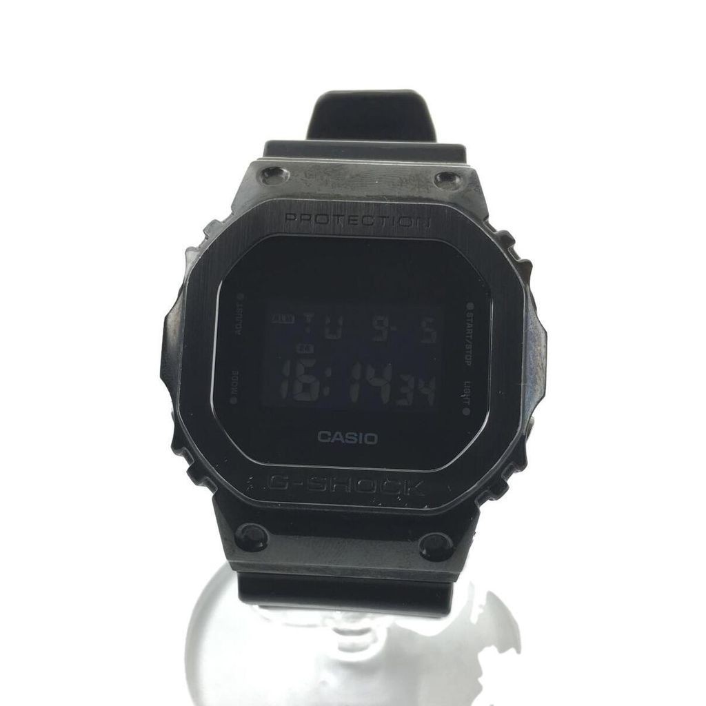 Casio G-Shock GM-5600 นาฬิกาข้อมือควอตซ์ดิจิตอล มือสอง สําหรับผู้ชาย
