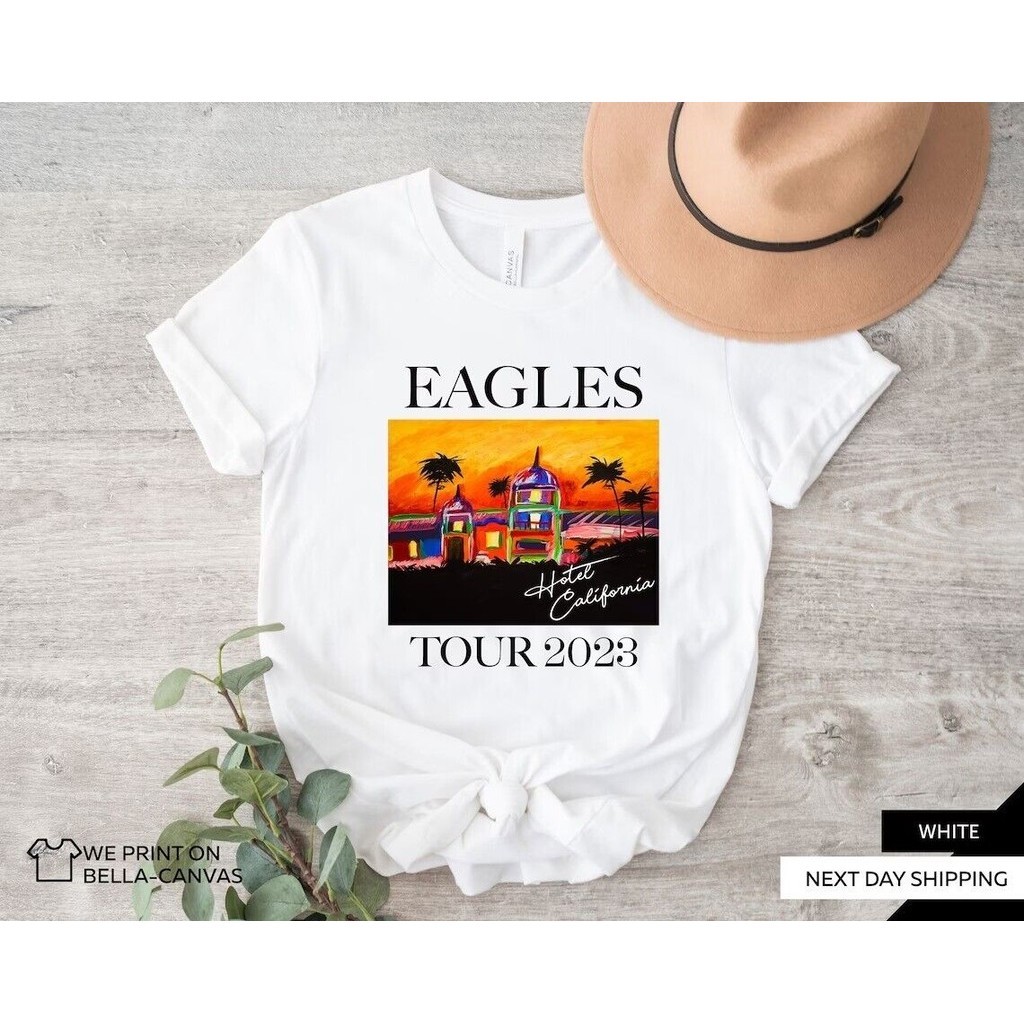 เสื้อยืด พิมพ์ลายวาฟเฟิล The Eagles Hotel California Tour ของขวัญแฟนคลับ 2024 xs-3xl   
