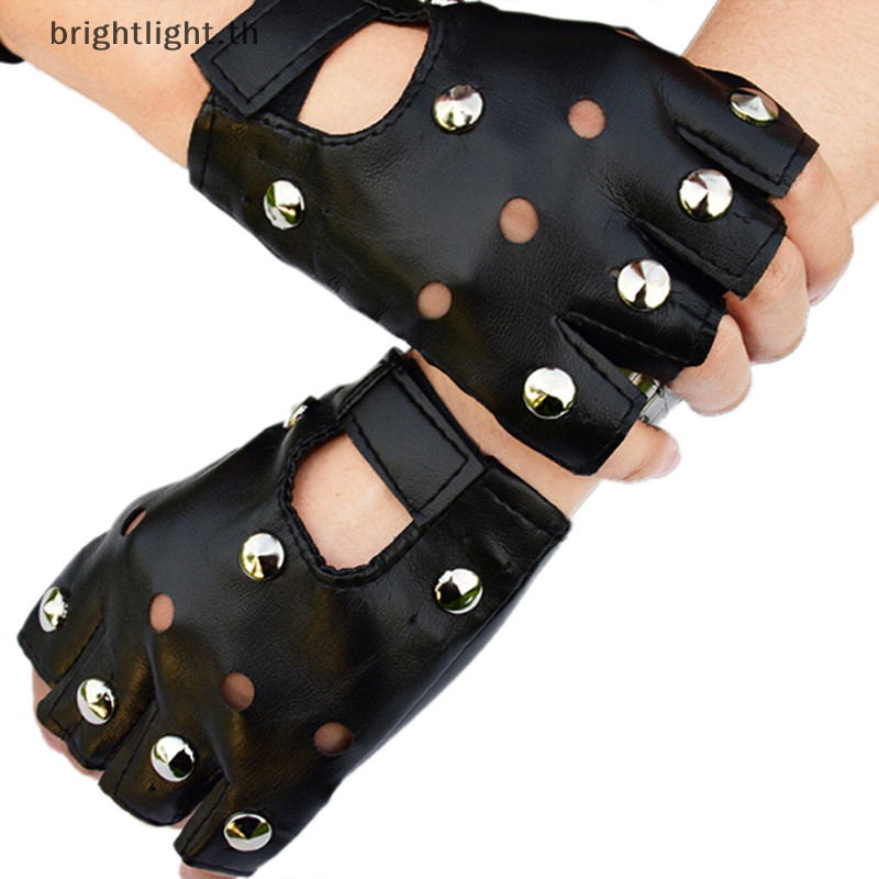 [Brightlight] ถุงมือหนังสั้น แบบครึ่งนิ้ว ประดับหมุด สีดํา [TH]